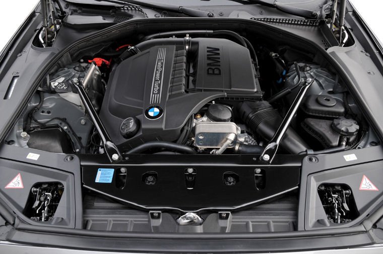 2011 BMW 535i 3.0L Turbo Engine - Picture / Pic / Image